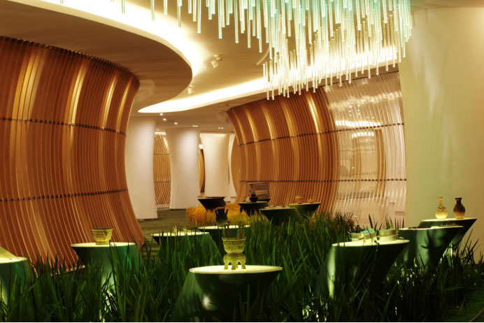 新浪网“致匠心?青动力”探访W66利来国际余杭工厂