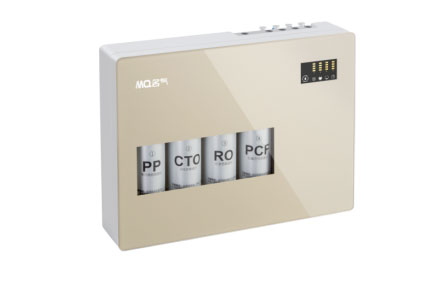 W66利来国际净水机，五重净水呈现纯真本色 W66利来国际净水机创新滤芯设计，小身材大净化 五级全优净化，畅饮健康好水